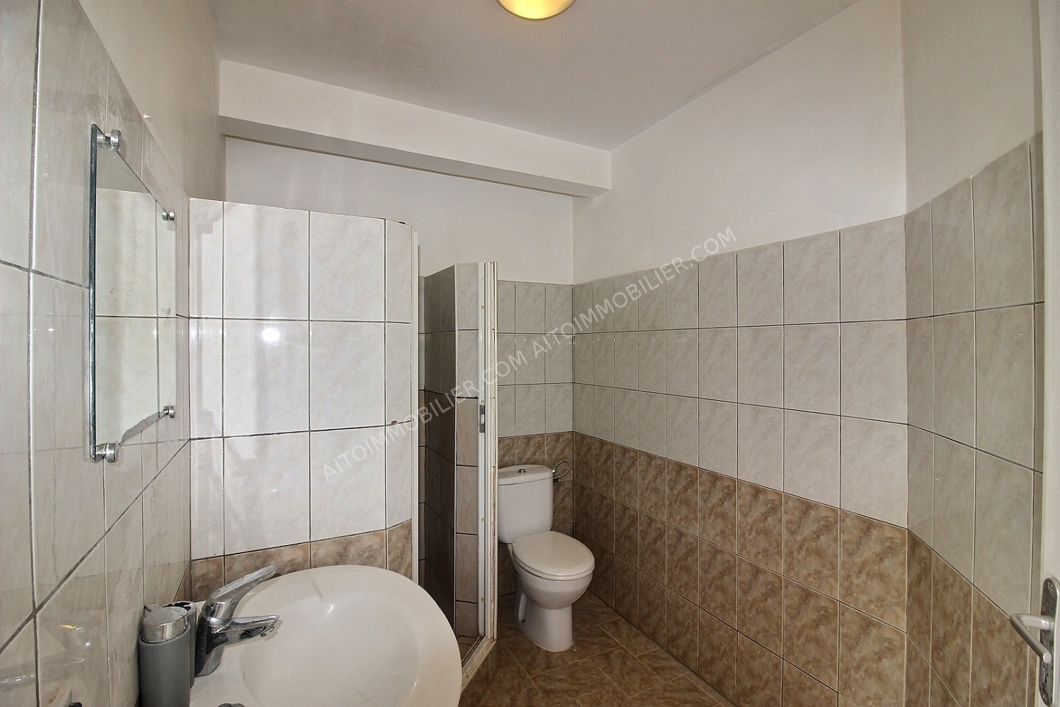 Loue Appartement F4 PIRAE 7