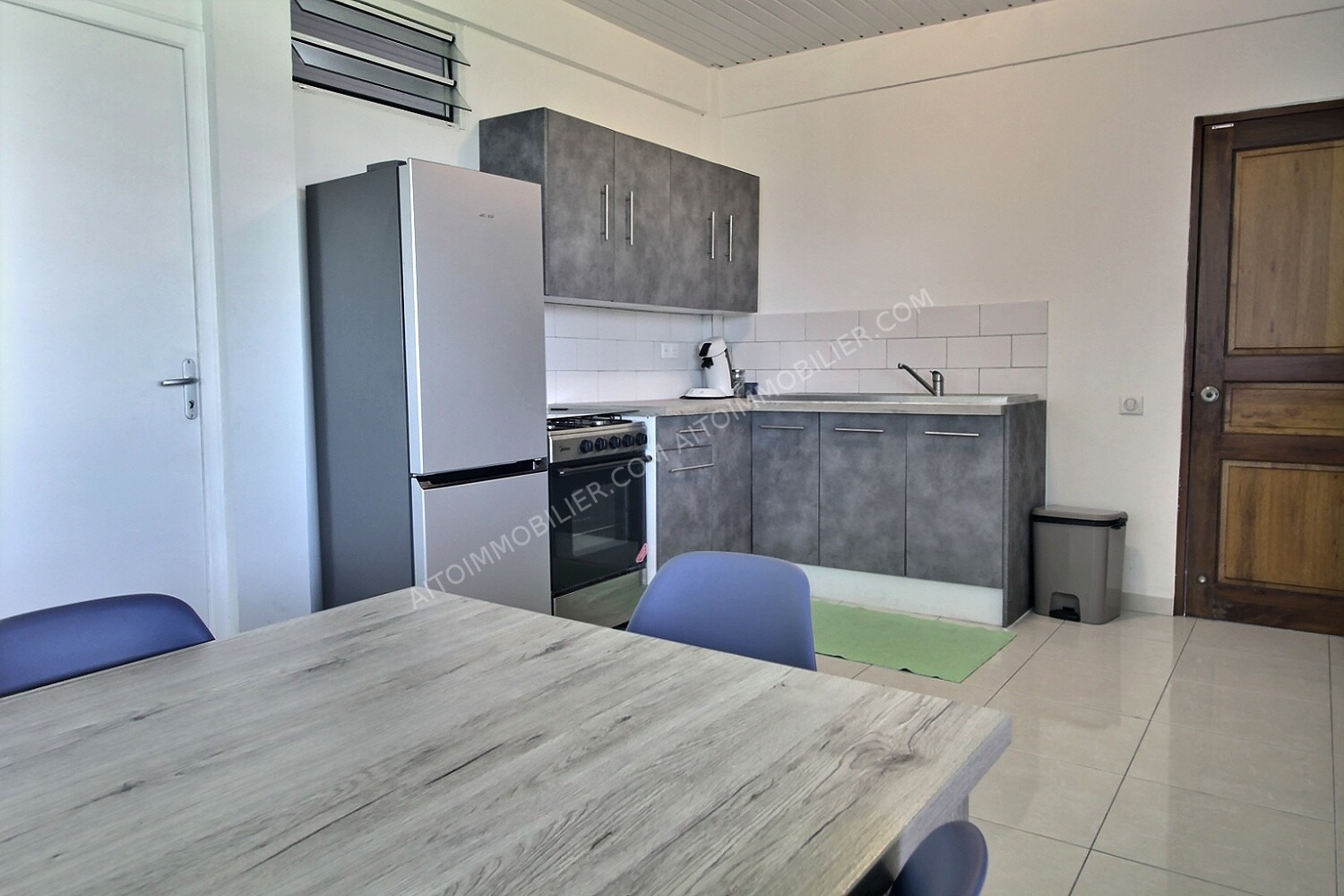 Loue appartement F4 - PUNAAUIA 4