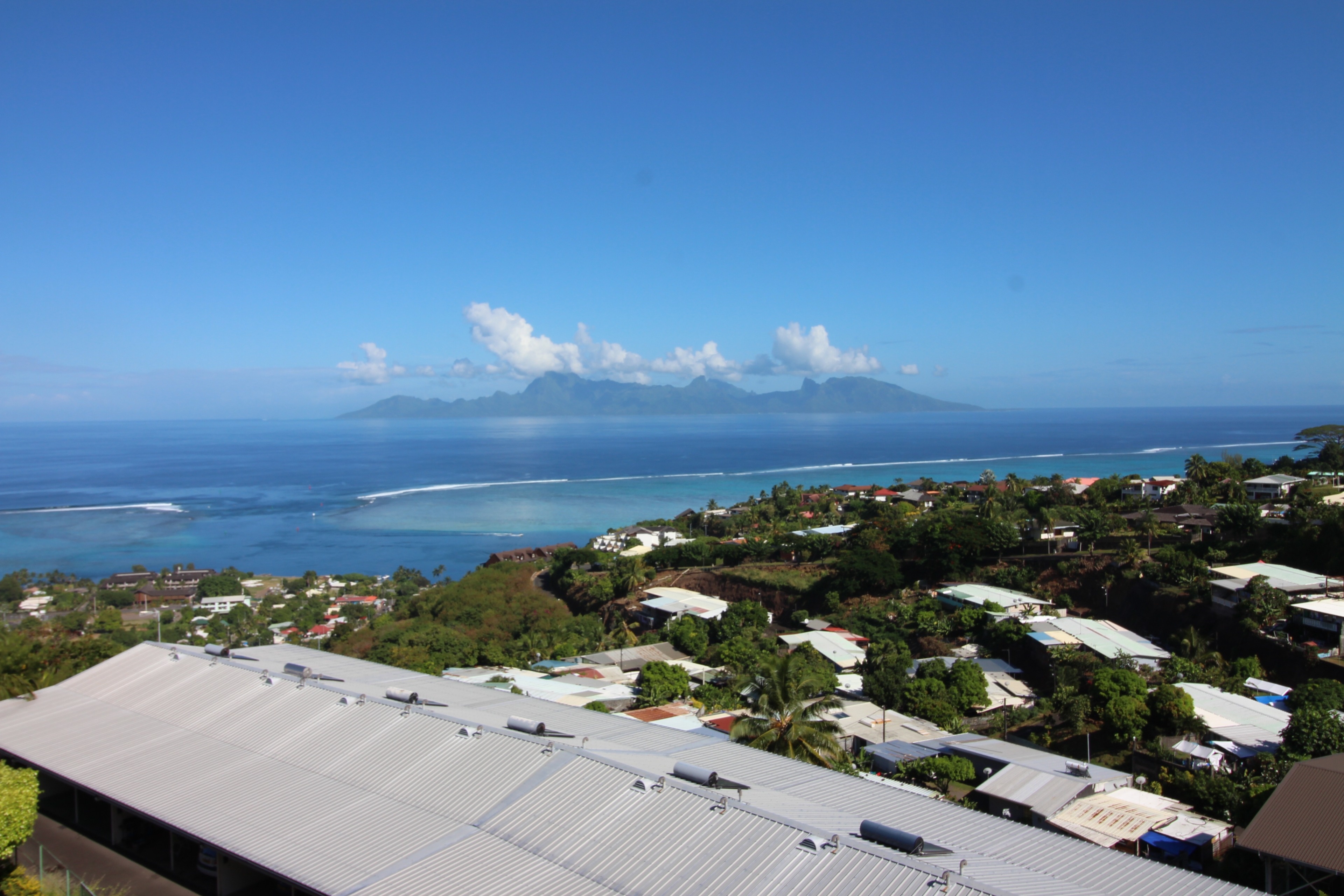 PUNAAUIA - APPARTEMENT F4 AVEC VUE MOOREA 7