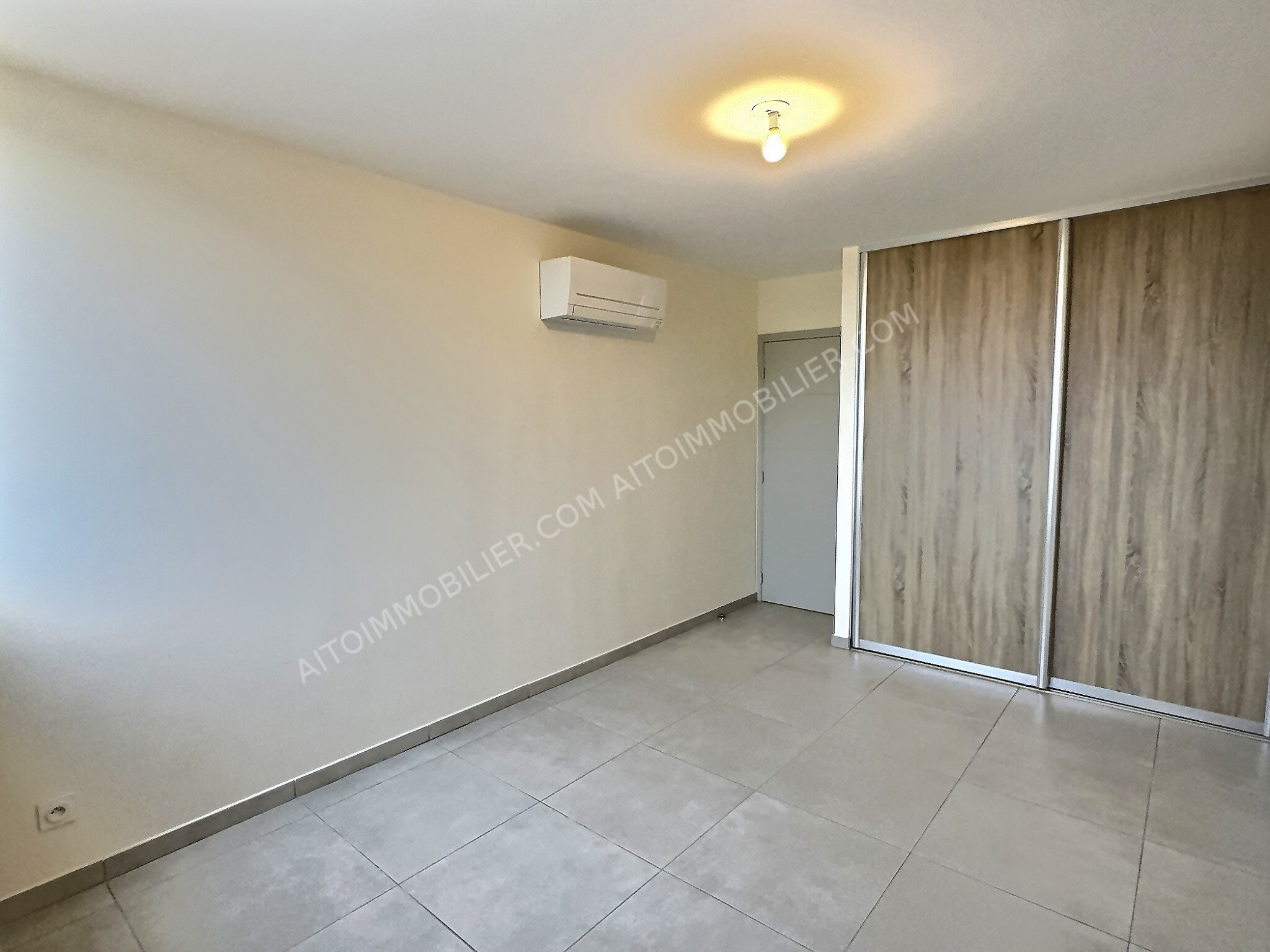 Loue Appartement F4 - Punaauia 5